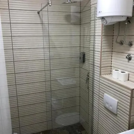 Fine Aparthotel