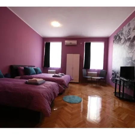 Fine Aparthotel