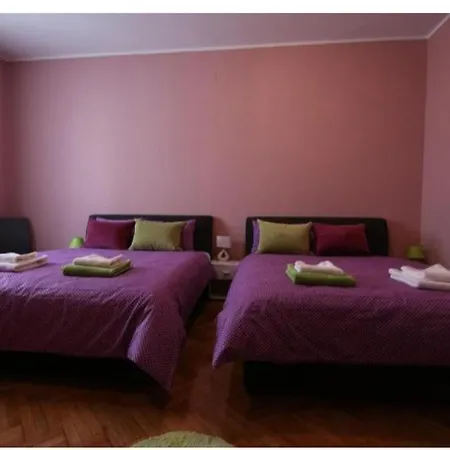 Aparthotel Fine *